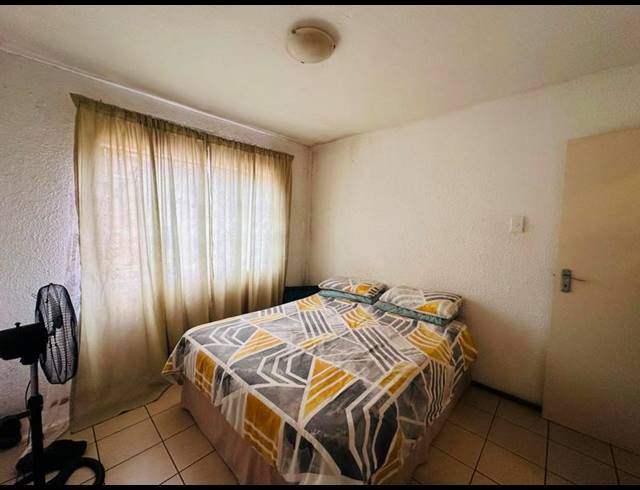 2 BEDROOM APARTMENT FOR SALE IN MONTCLAIR